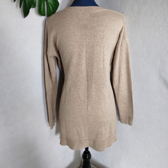 Old Navy Oversize Thin Tunic Sweater - Picture 5 of 8